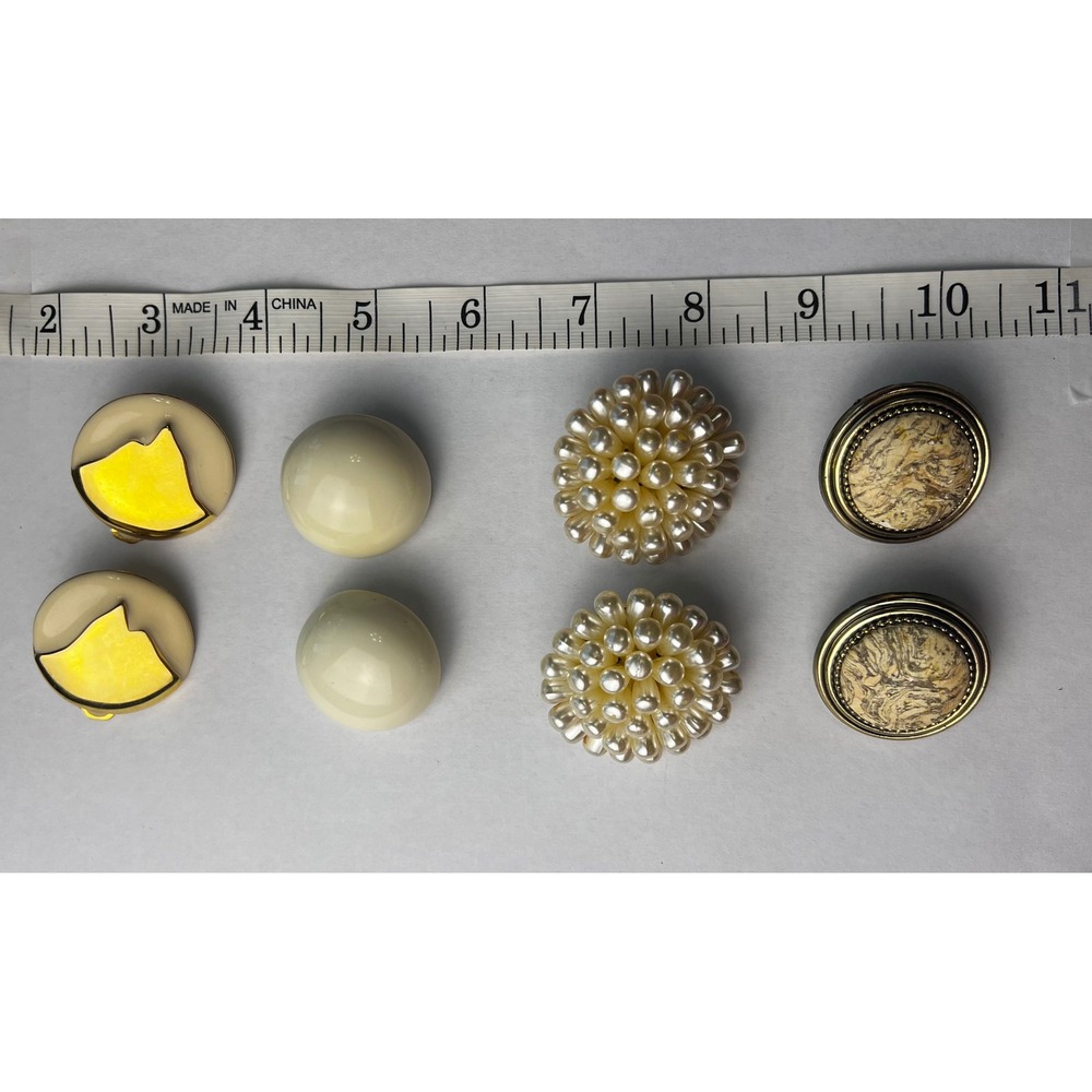 Lot of 4 Pairs Clip On Earrings Vintage Gold Tone Cream Pearl Accents
Retro